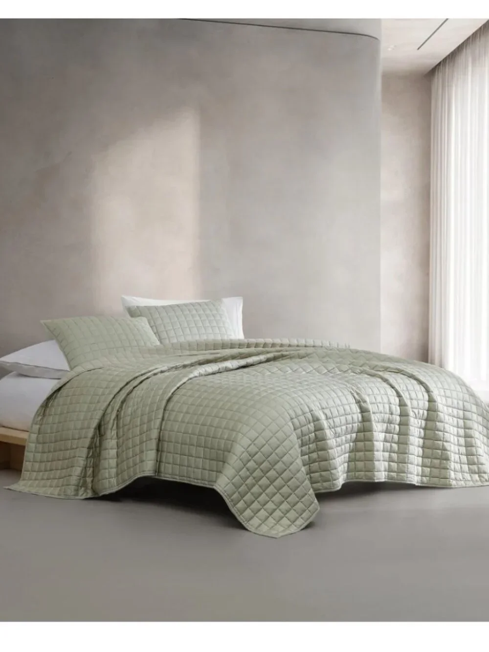 Calvin Klein Tencel Green F/Queen Quilt & Shams Box Stich  3PC set  New $334